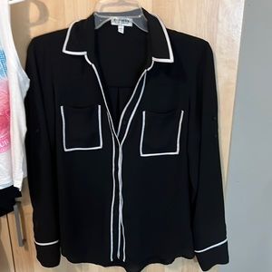 Black express top